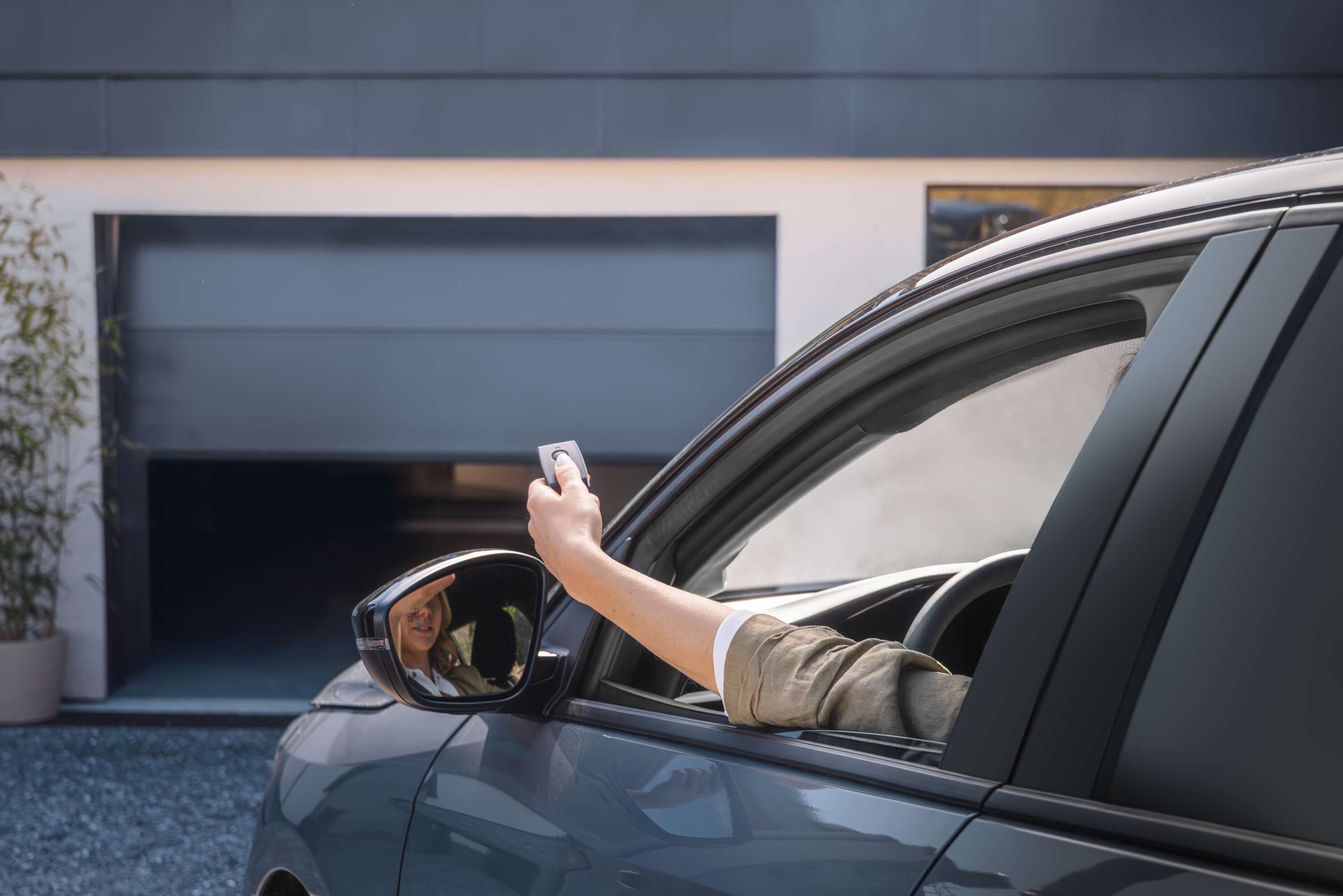 Somfy Steuerung Garagentorantrieb